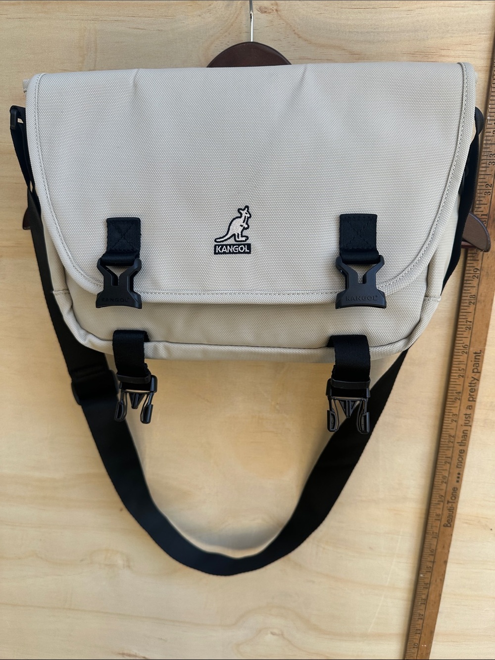 Kangol Men's Messenger Bag in Light Beige with Black Straps ~12x9x3.5”